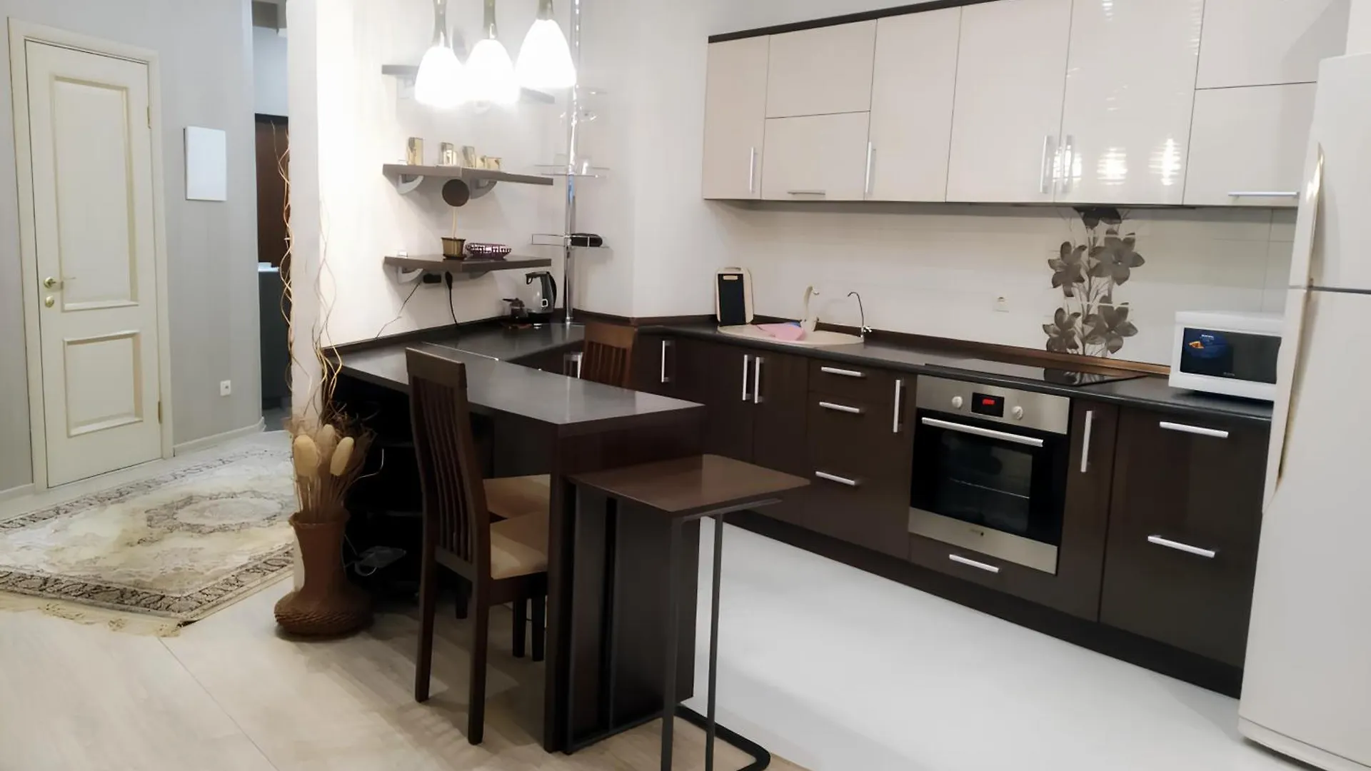 Apartment Просторная 2-Комнатная Квартира С Прекрасным Видом На Горы И Речку Almaty