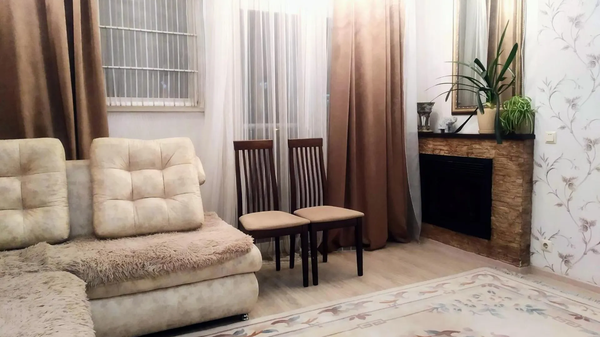 Apartment Просторная 2-Комнатная Квартира С Прекрасным Видом На Горы И Речку Almaty Kazakhstan